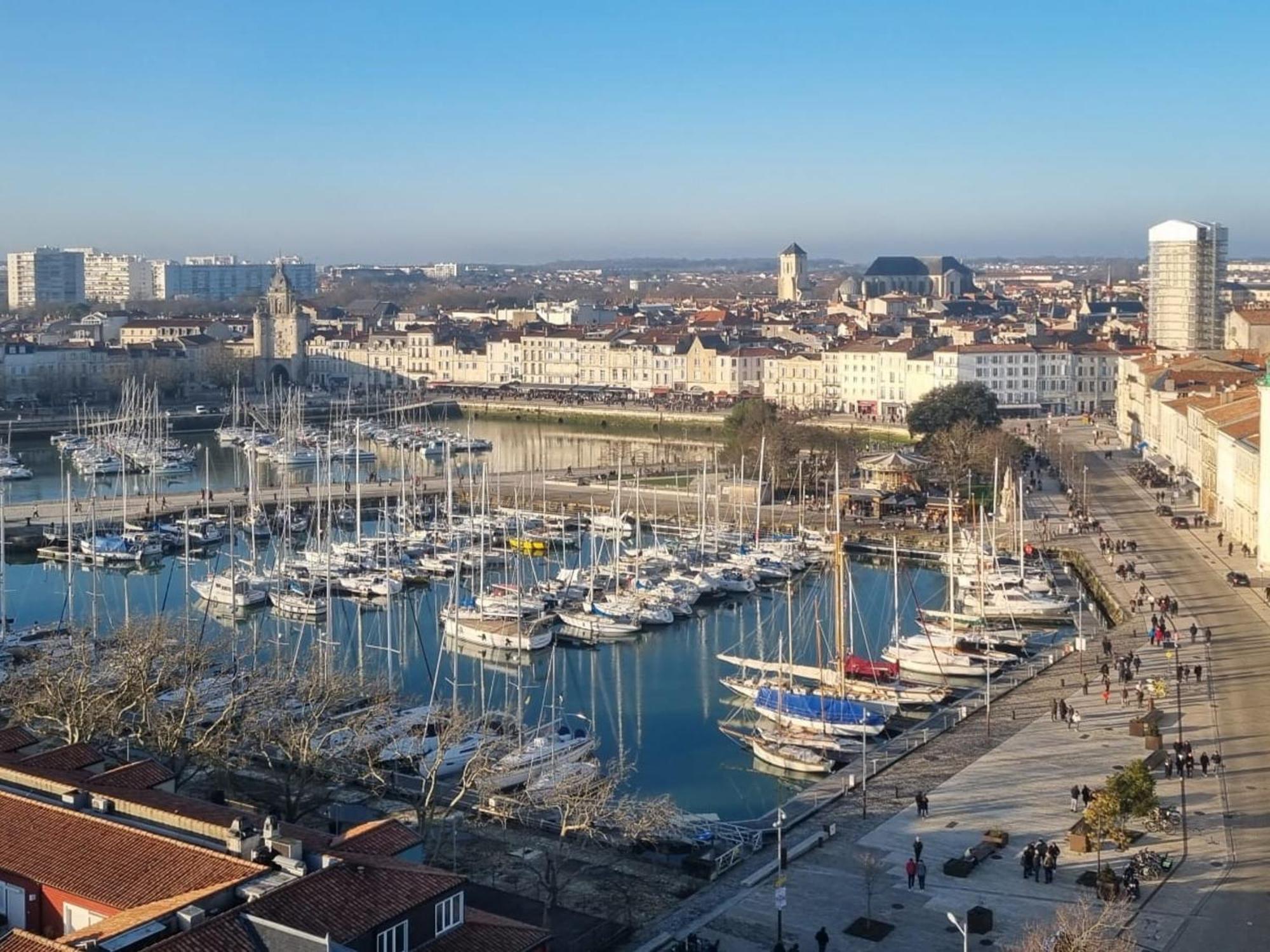 Studio Ensoleille Au Bord De Mer Avec Balcon Et Parking, Proche Centre Et Plage - La Rochelle - Fr-1-535-51 Exterior photo