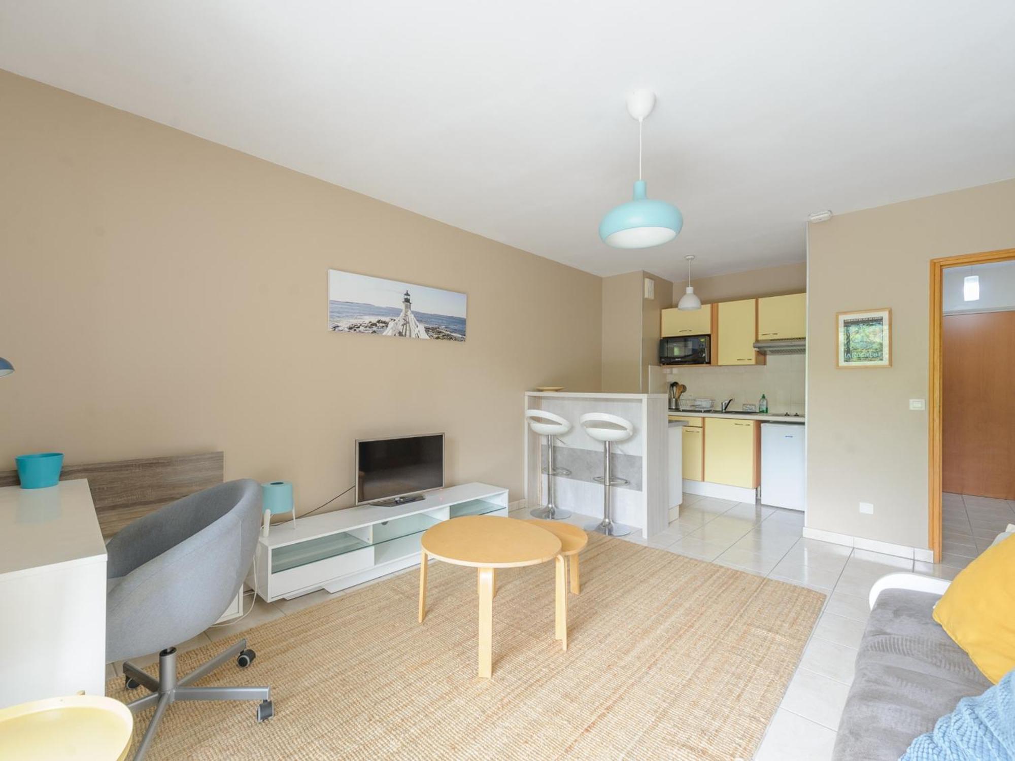 Studio Ensoleille Au Bord De Mer Avec Balcon Et Parking, Proche Centre Et Plage - La Rochelle - Fr-1-535-51 Exterior photo